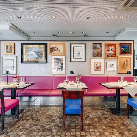 فندق Moosburger Hof 4*