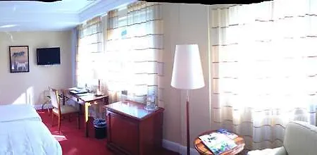 Hotell Moosburger Hof 4*
