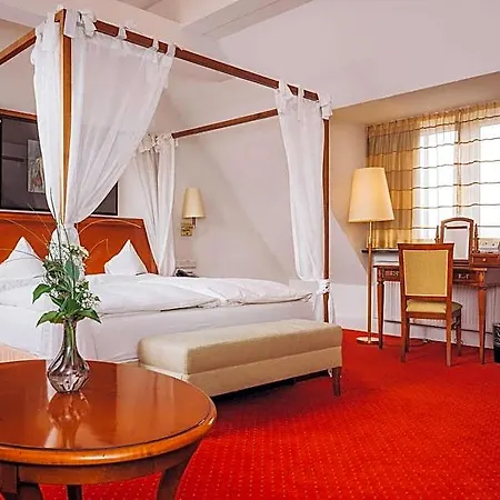 Moosburger Hof 4*