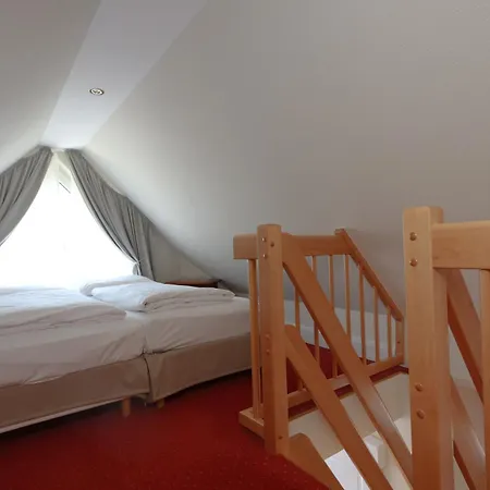 Moosburger Hof Szálloda 4*