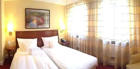 ホテル Moosburger Hof ファッフェンホーフェン・アン・デア・イルム